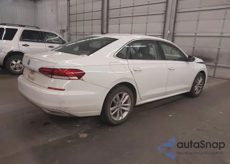 2020 Volkswagen Passat 2.0T Se z USA, uszkodzony, nr VIN 1VWSA7A33LC024221